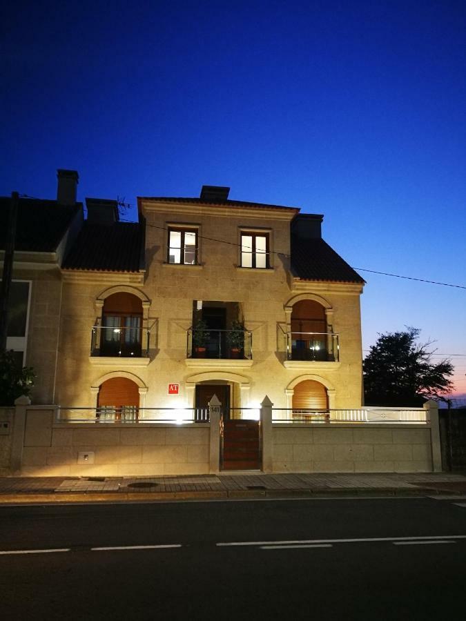 Apartamentos Playa Compostela Vilagarcía de Arousa Exterior foto